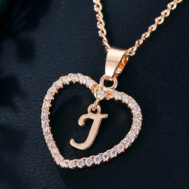 Womens Jewelry Name Initials Heart Pendant Necklace 26 Letters Zircon Love Necklaces Girls Gifts the First Letter Accessories